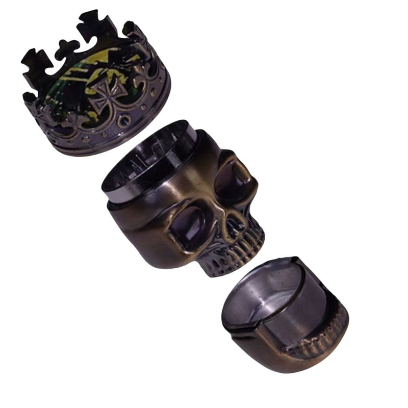 Movable Lower Jaw Tall 3.07 Inches 3 layers Crown King Skull Plastic Shell Metal Pyramid Teeth Weed Grinders