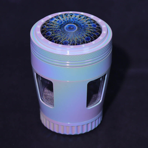 Iridesent Color 4 Parts 2.2 Inches Solid Convex Top Cover Inlay Resin Crystal Djembe Shaped Diamond Teeth Side Windows Manual Zinc CNC Herb Handmullers