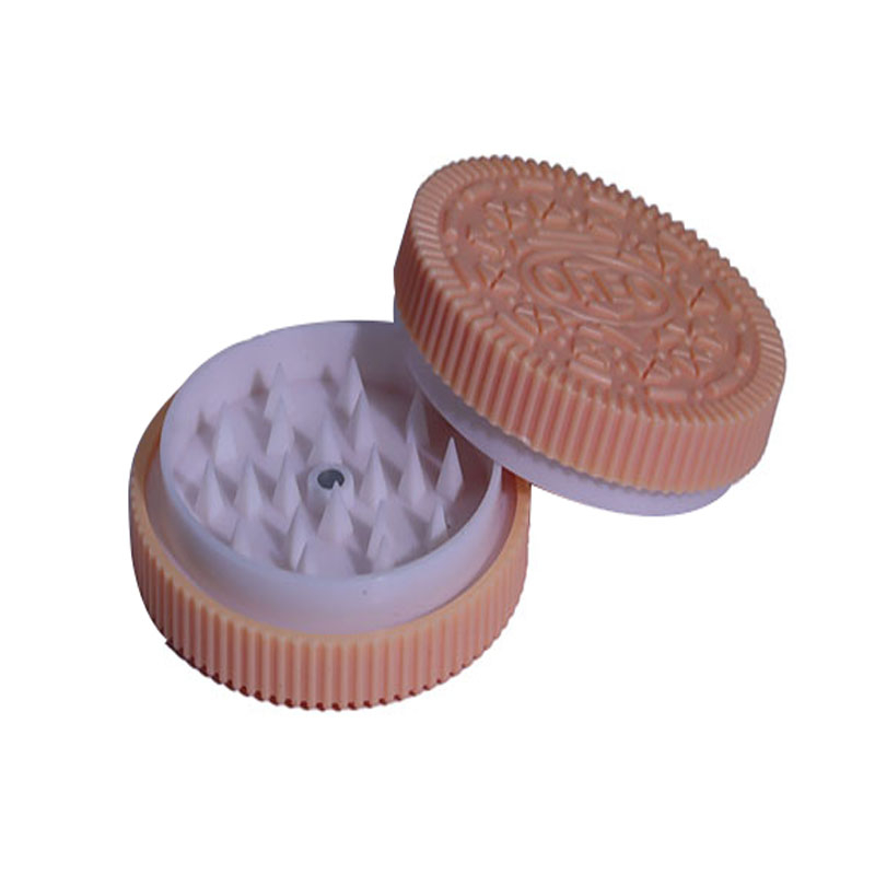 2.3 Inches 2 Parts Magnetic Tines Teeth Oreo Biscuit Shaped Plastic Herb Grinders