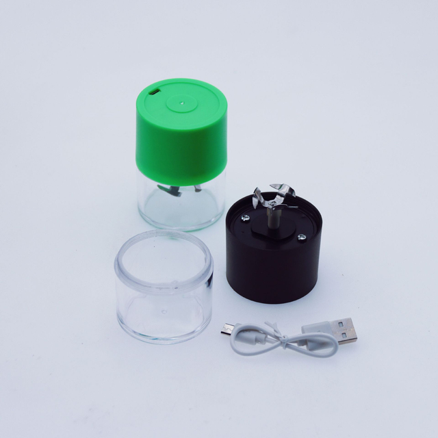 High Speed Rotating Motor 3 Heads Plastic Electric Rechargable Herb Grinders With Android Cable