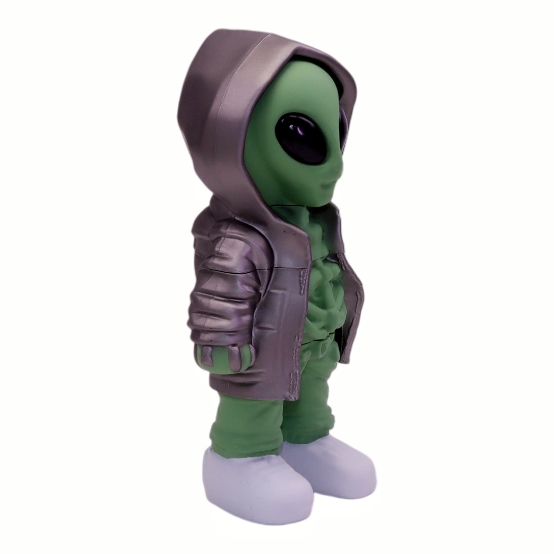 4 Parts Colorful Hooded Zip-up Alien-shaped Herb Grinder Humanoid Action Figure Alien Hoodie Weed Grinder Humanoid Alien Plush Toy Spice Mill limited Edition Character Plush Herb Crusher