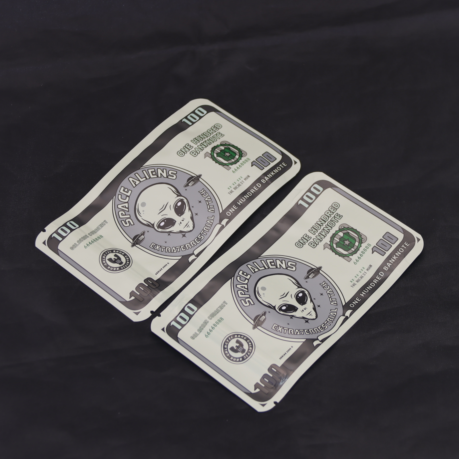 50pack 100pack 3.5g Aluminum Foil Bag for Marijuana Resealable Zip Lock Metallized Film Pouch Waterproof & Odor-proof Aluminum Foil Bag