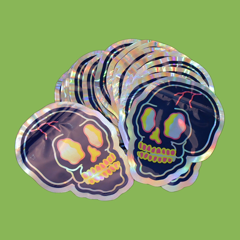 100-Pack 3.5g Smell Proof Resealable Airtight Irregular Holographic Die-Cut Mylar Bag Storage Pouch Zipper Barrier