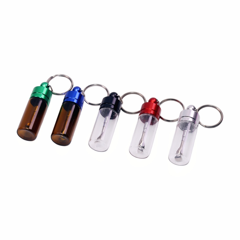 1 Pack of 3 Pieces Glass Vial Keychain with Retractable Spoon Portable Spice Storage Bottle Mini Powder Container Keychain Snuff Bottle with Telescopic Spoon Waterproof Pill Case Keychain.