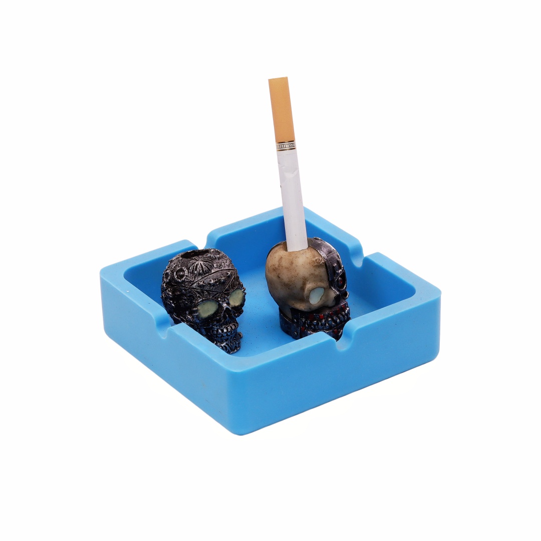 2 Pack Resin Gothic Skull Snuffer Novelty Cigarette Snuffer Extinguisher Skull Smoking Accessories Cigarette Butt