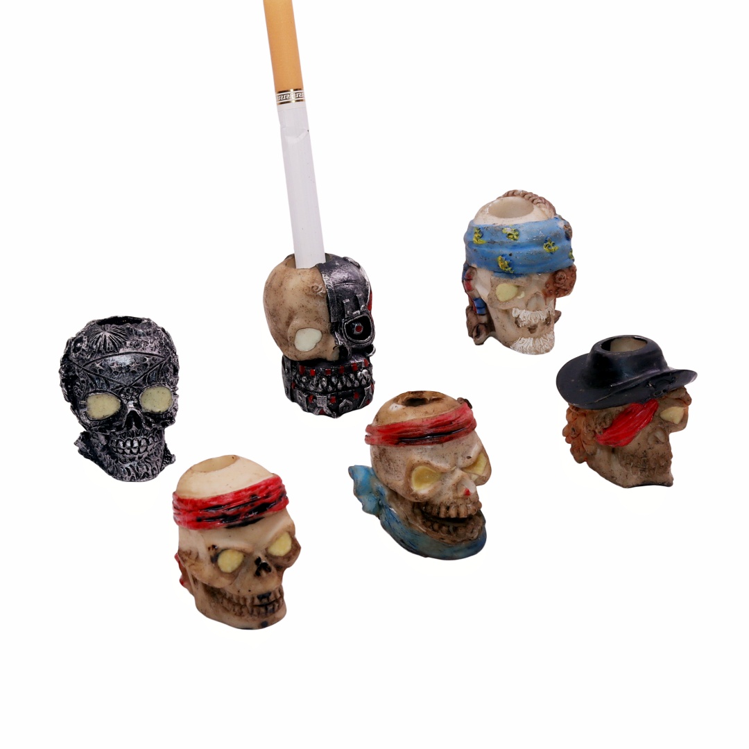 2 Pack Resin Gothic Skull Snuffer Novelty Cigarette Snuffer Extinguisher Skull Smoking Accessories Cigarette Butt