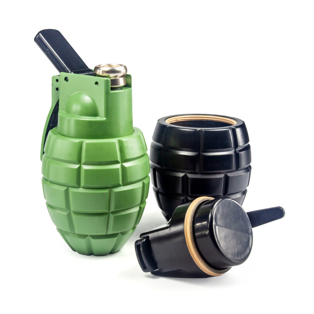 Grenade Shaped Herb Crusher with Built-in Pipe Compact Novelty Smoking Tool Military Style Herb Grinder Pipe Camouflage 2-in-1 Grinder Pipe