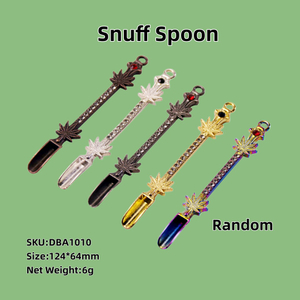 Weed Leaf Rhinestone Dab Tool Mini Metal Herb Scoop with Keychain Loop Hemp Leaf Decorative Snuff Spoon