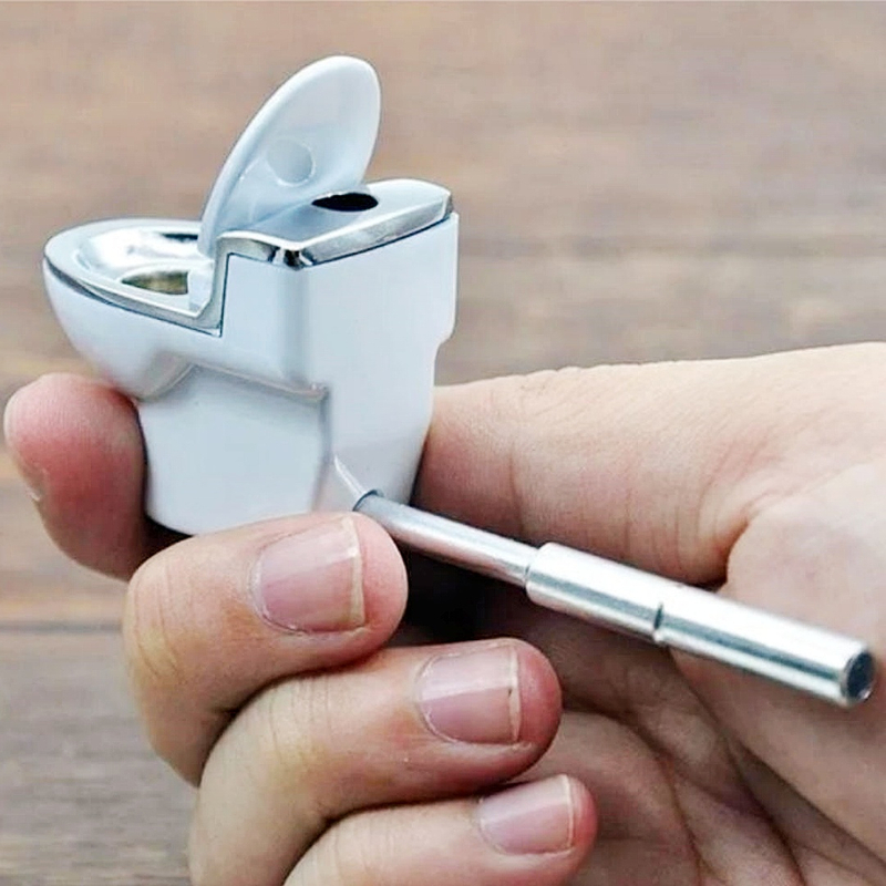 Toilet Shaped Metal Smoking Pipe Novelty Discreet Tobacco Hand Pipe Unique Mechanic Themed Gift for Smokers